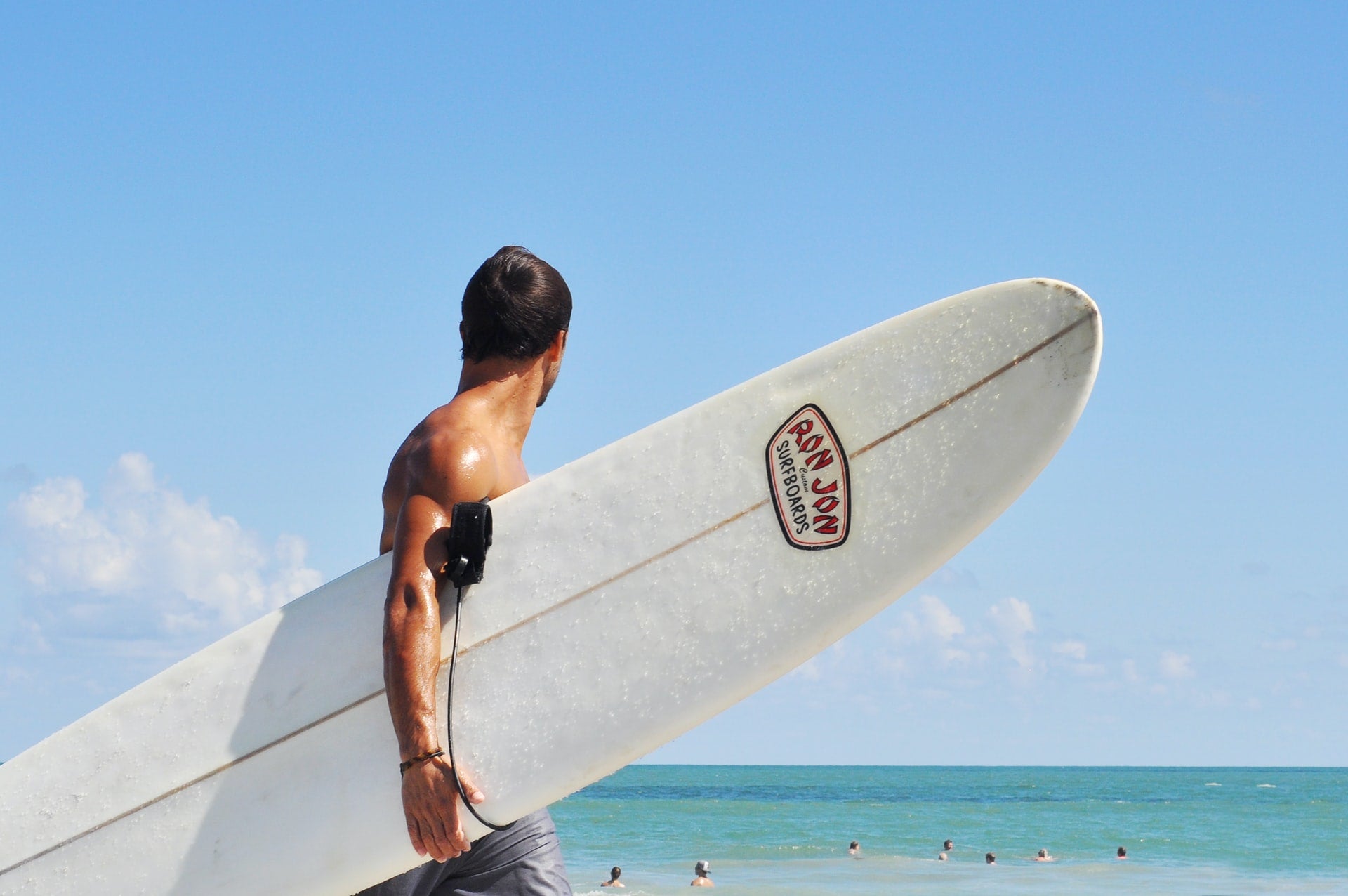 5 Reasons Why Men Should Add Lotion to Their Skincare Routine