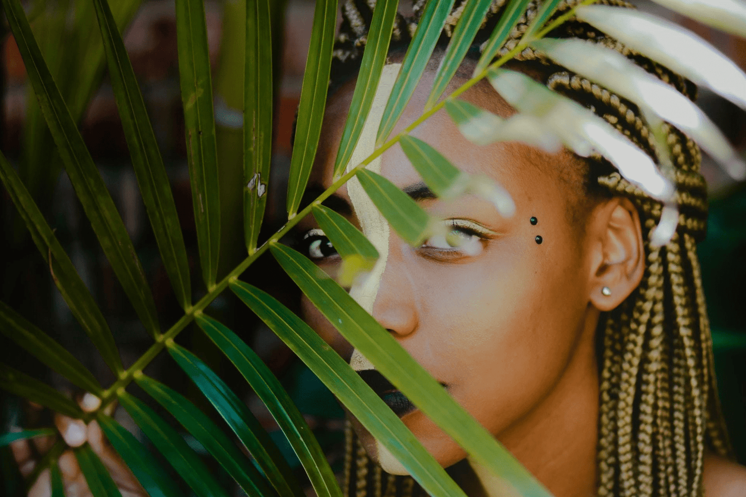 Best Exfoliating Face Scrub For Black Skin - VIVALUI